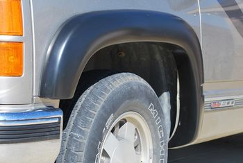 Chevy C/K 3500 Lund Elite Wide Style Fender Flares (1989-2000)