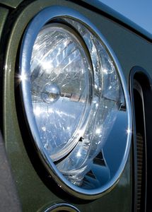 Jeep Wrangler JK Chrome Headlight Bezel-Pair (2007-2018)