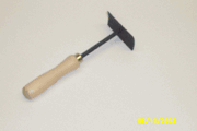 Serrated Pelt Scraper