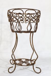 21 Wrought Iron Diamond Planter Decorative Container