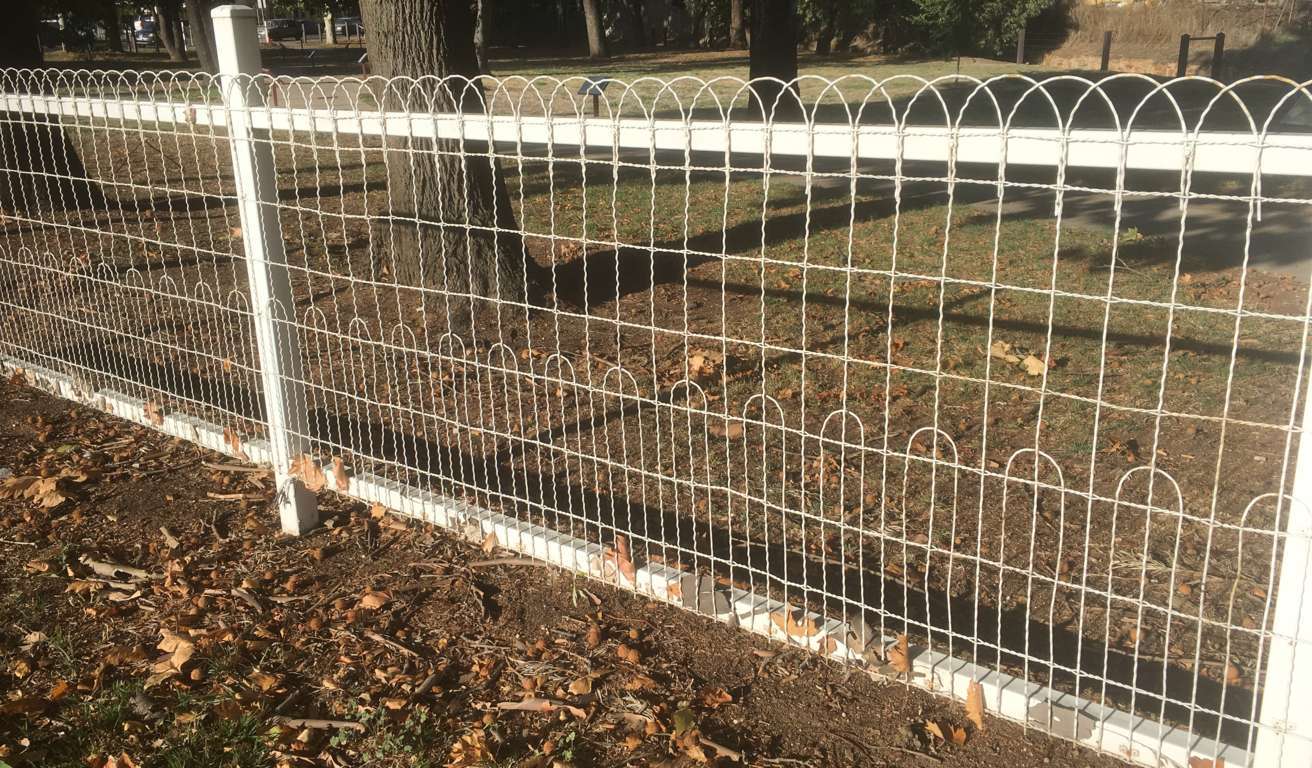 Double Loop Wire Fence Roll 25' x 36" Tall Decorative Wire