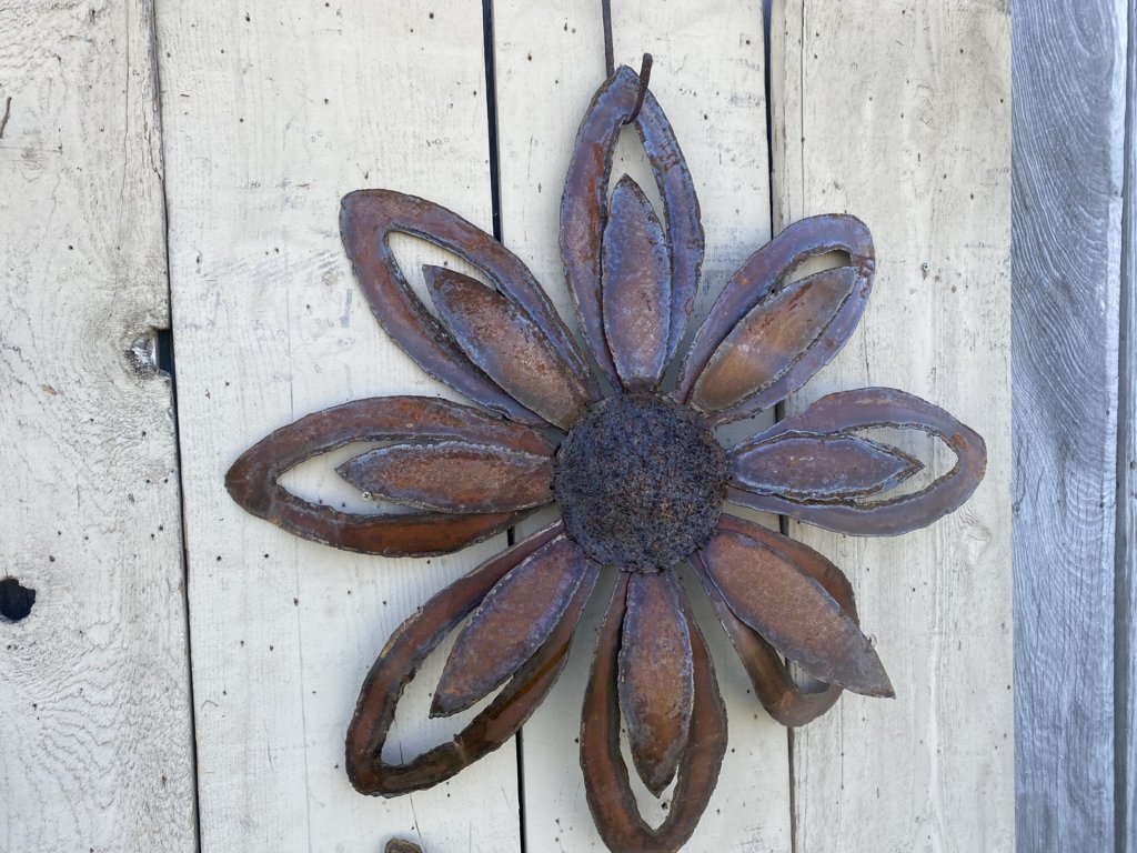 29" Large Rusty Metal Flower Decorative Wall Decor