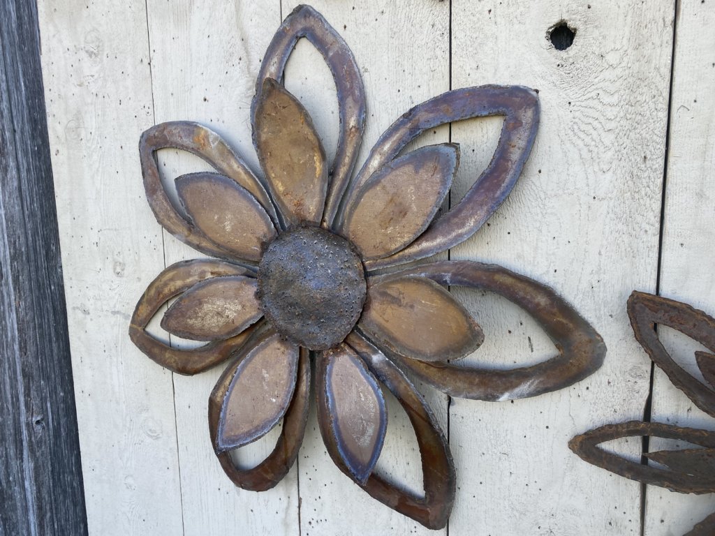Extra Large 35" Rusty Metal Flower Decorative Wall Decoration