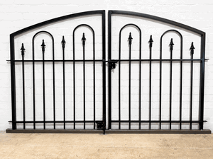 Wrought Iron 3ft Tall x 6ft Wide Center Divide Des Moines Entry Gate