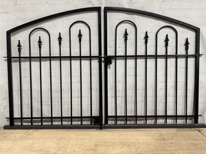Wrought Iron 3ft Tall x 6ft Wide Center Divide Des Moines Entry Gate