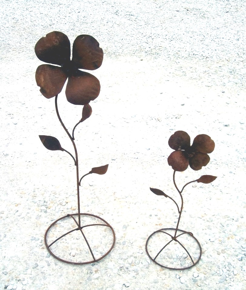37" Rustic Metal Flower Stake Lawn Ornament