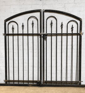 Wrought Iron 4ft Tall x 5ft Wide Center Divide Des Moines Entry Gate