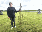 57 Tall Long Leg Beehive Obelisk Topiary Flower Support