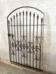 Metal Curly Clarkson 60 x 44 Entrance Gate