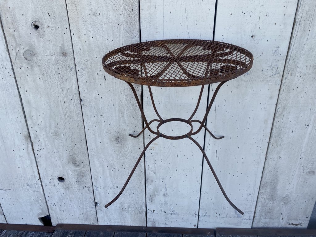 Wrought Iron Small Table and Chair Patio Furniture