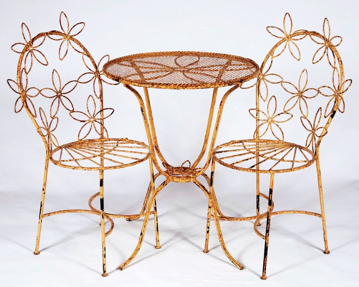 Decorative Outdoors Metal Tables & Chairs