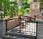 Delaware Center Divide Metal Yard Entry Gate 3t x 6w