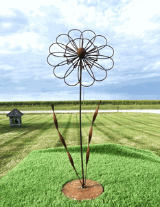 Rusty Primose Metal Garden Flower Yard Art Sculpture