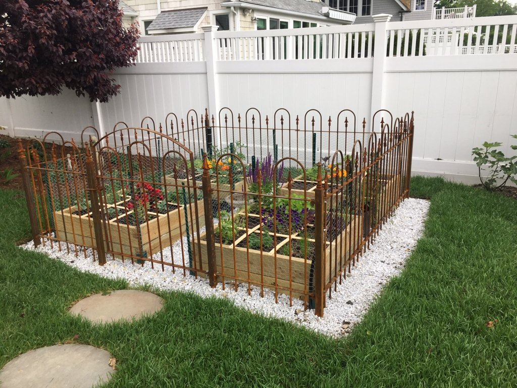 Wrought Iron Garden Fence Enclosure For Raised Bed Plantings