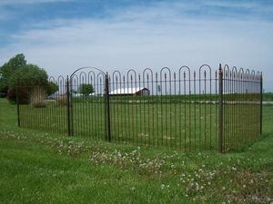 Fencing, Gates, Custom Arches & Garden Edging