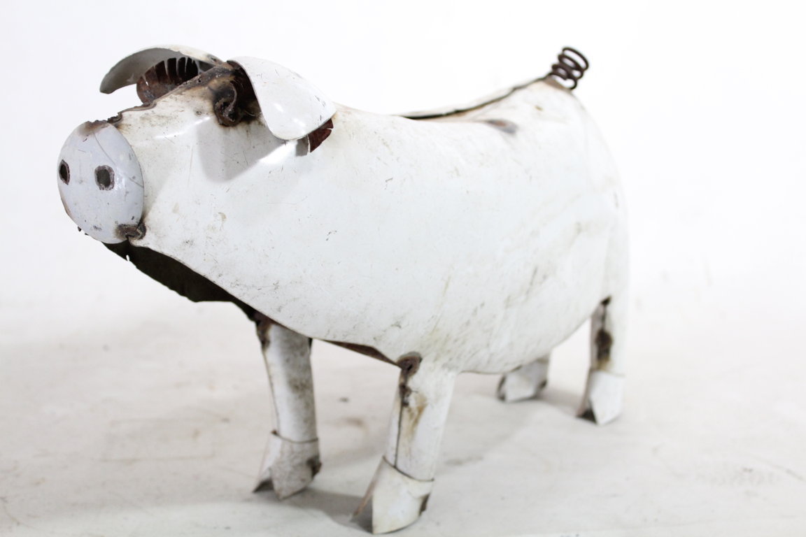 Sway Back Metal White Pig Lawn Ornament