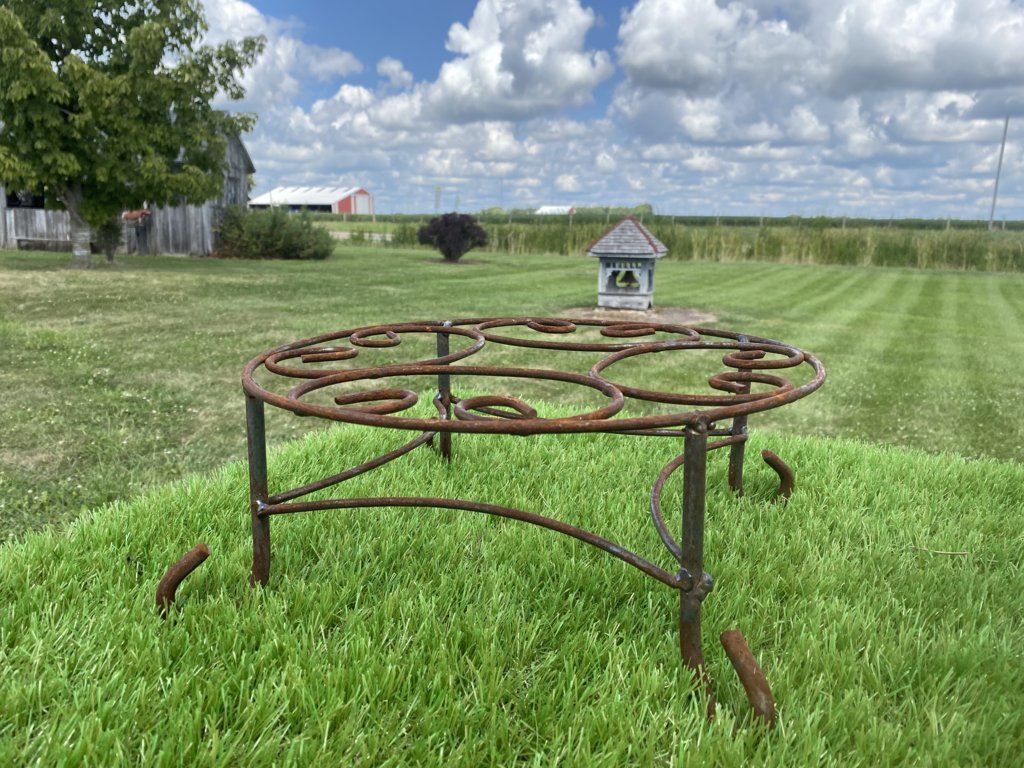 Large Wrought Iron Plant Stand Statue Riser