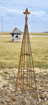 36 Metal Triangle Obelisk - Cast Iron Finial Tuteur