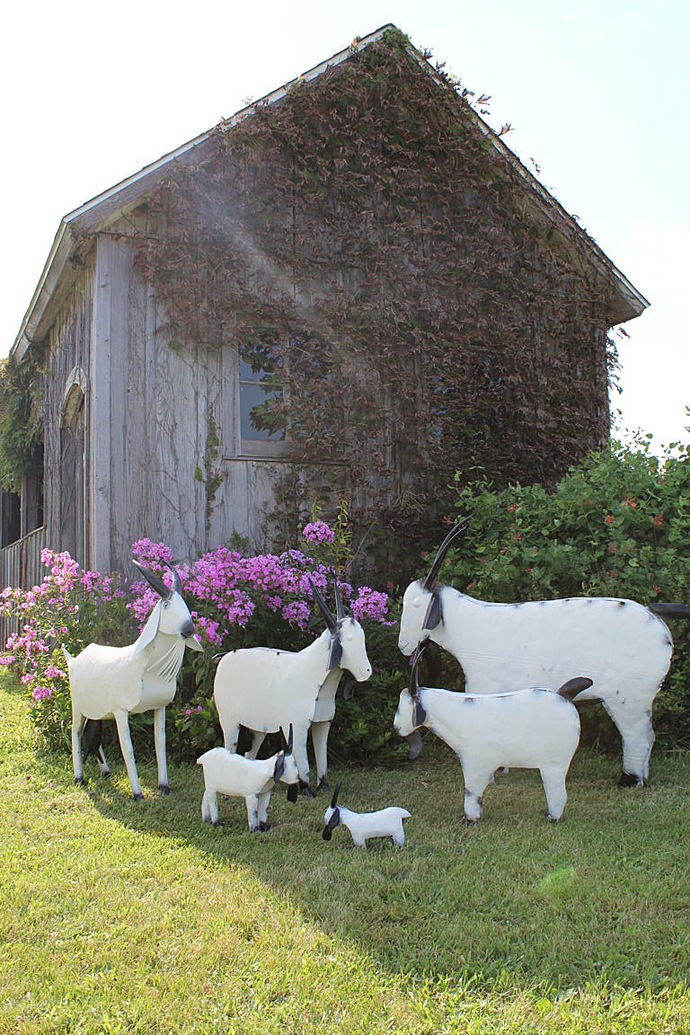 Metal Mama Goat Recycled Statue Yard Art