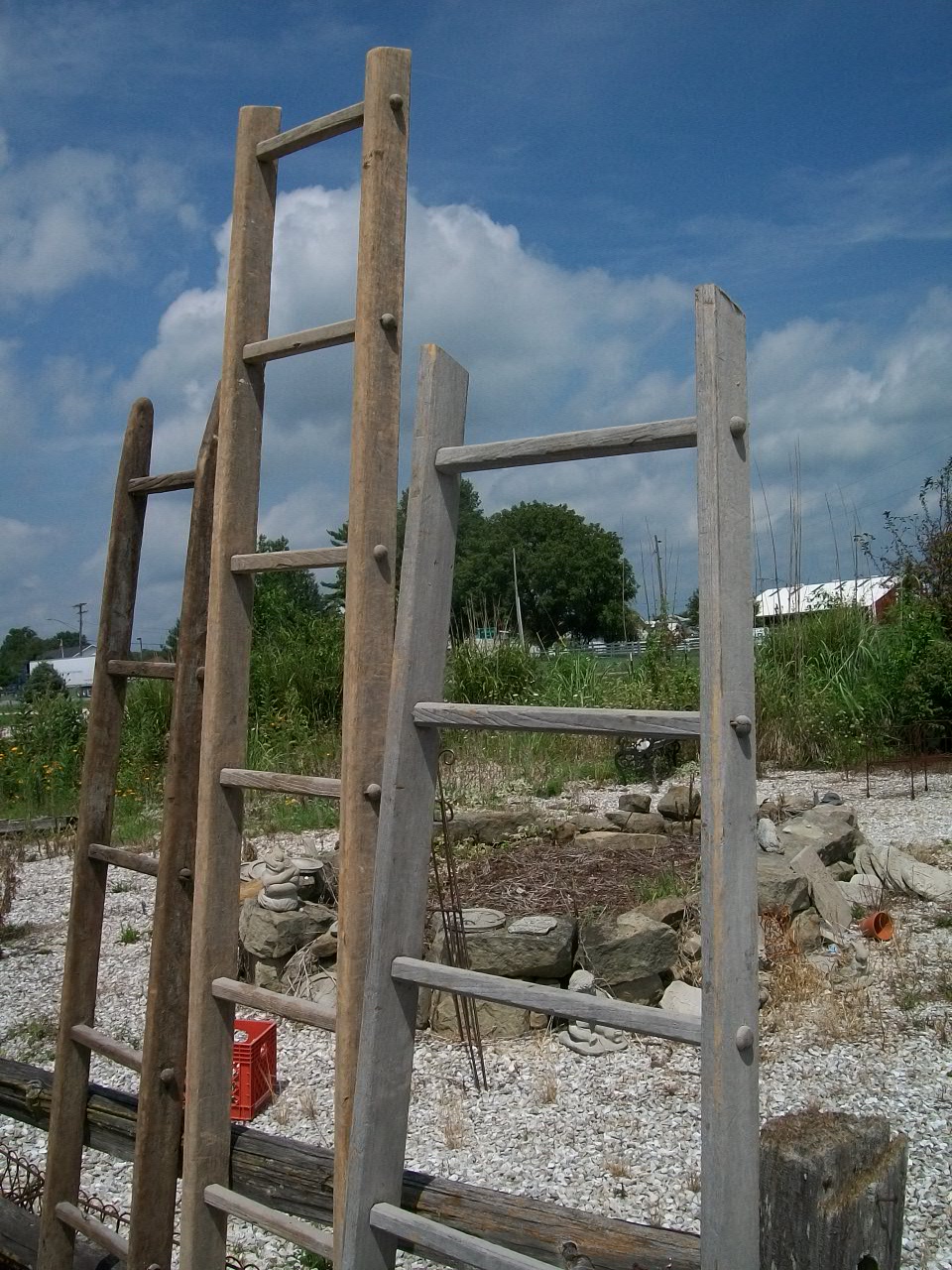 Our Apple Ladders Display Your Quilts OUT OF STOCK