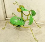 17 Recycled Metal Praying Mantis Garden Decor