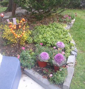Rustic Planter Accents Regina's Flower Garden