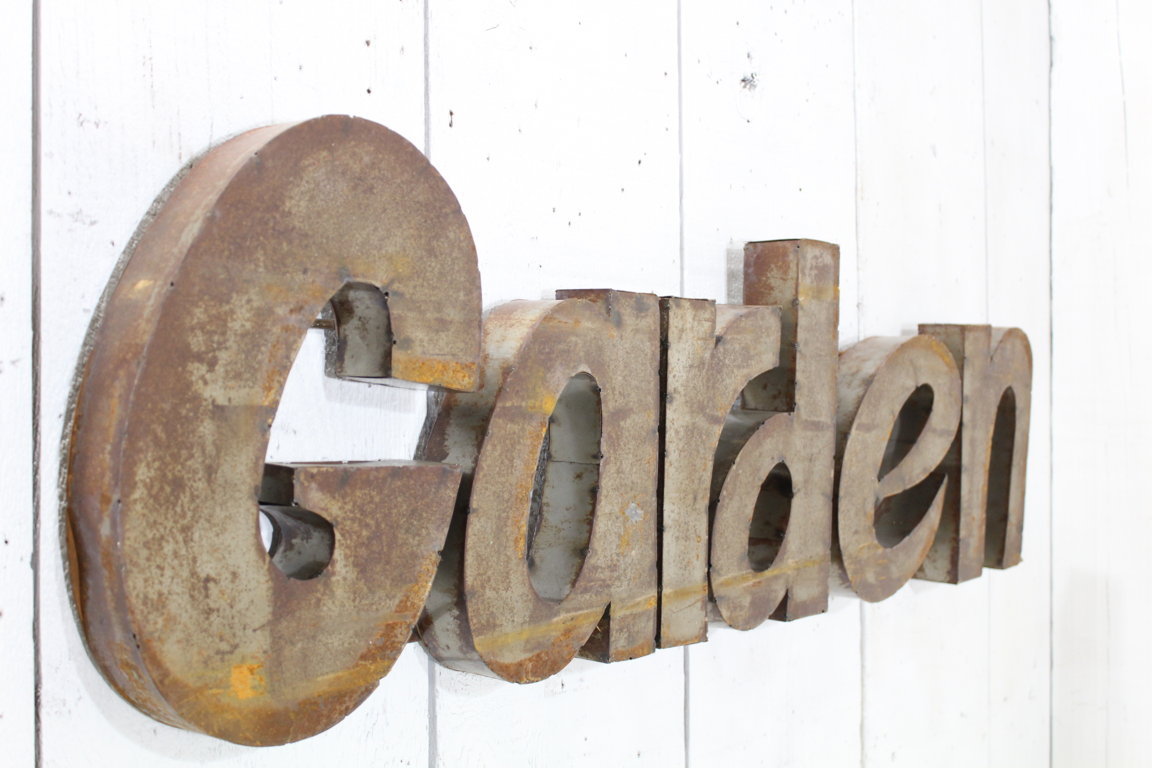 Rusty Metal 3D Garden Sign Decorative Wall Art
