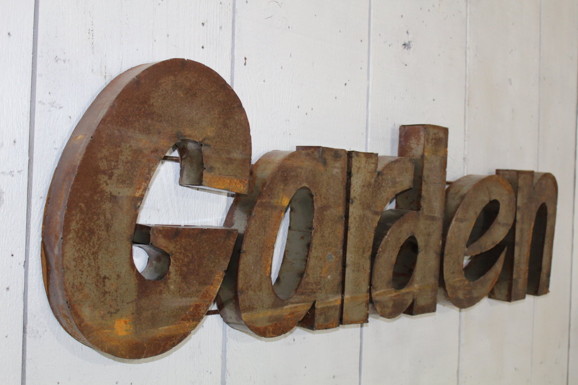 Rusty Metal 3D Garden Sign Decorative Wall Art