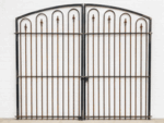 Huge Des Moines Classic Secure Front Entry Iron Gate 6t x 8w