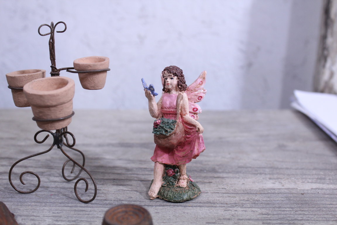 Small Miniature Fairy Garden Accent Pieces
