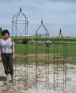 Trellises & Topiaries