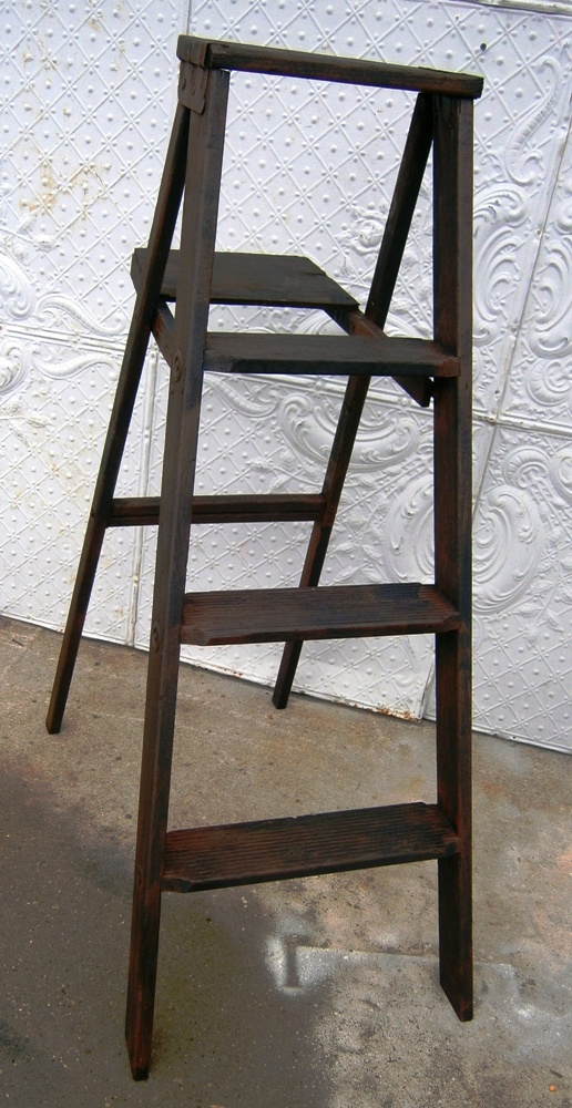 5 Step Ladder for Decorating Your Home