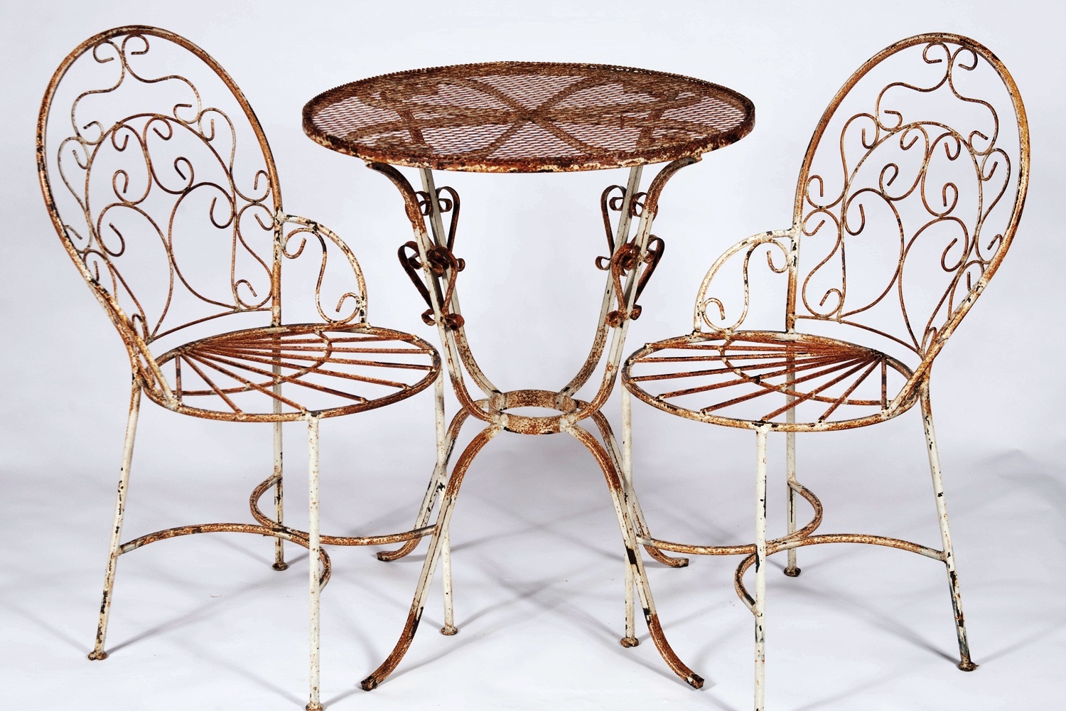 Wrought Iron Bistro Table & 2 Chairs Set