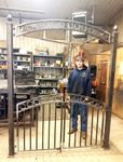 Wrought Iron Circle Arbor Gate - Metal Entry Arch