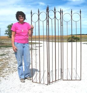 Wrought Iron Circle Folding Garden or Privacy Screen
