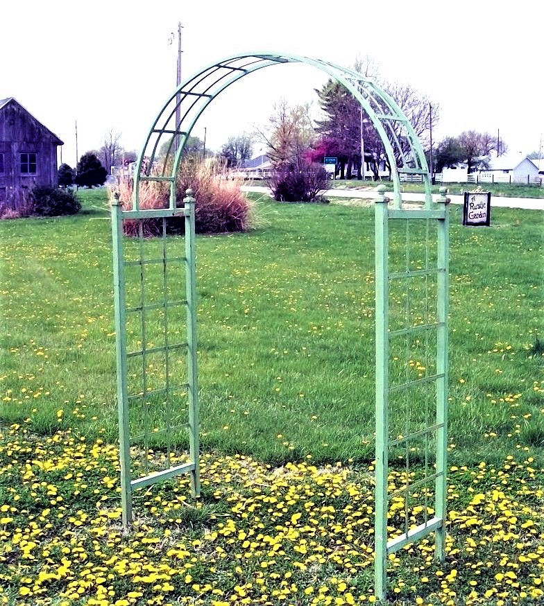 Wrought Iron Dome Ivy Climb Arch Garden Trellis