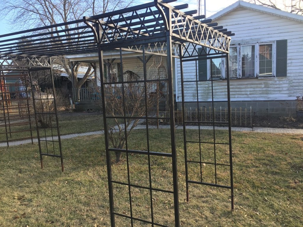 Wrought Iron Dresden Pergola Lattice Top Metal Arbor