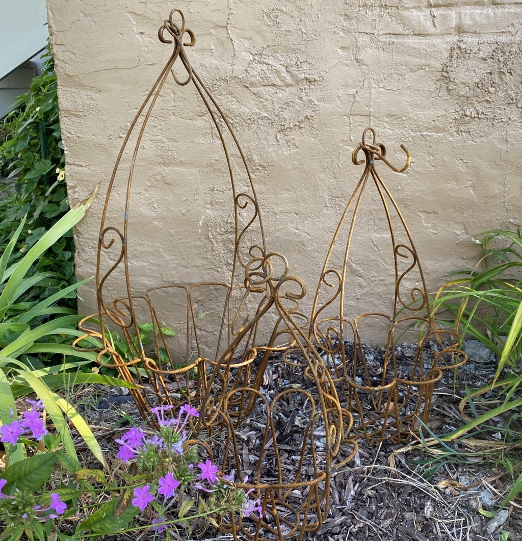 Wrought Iron Geraldine Hanging Baskets in 3 Sizes