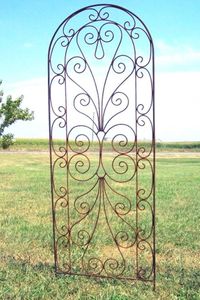 Wrought Iron Heart Garden Flower & Vine Trellis Frame