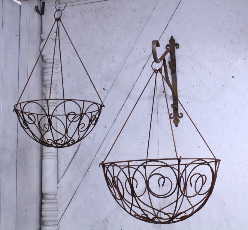 Wrought Iron Curly Hanging Baskets - Flower Basket