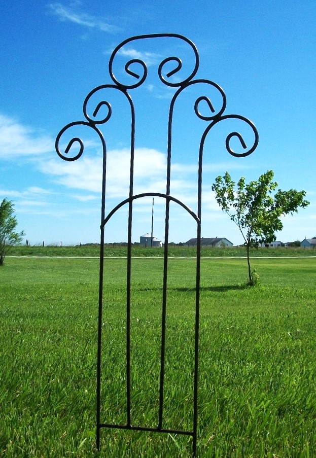 Wrought Iron Mini 8 Spin Trellis Metal Trellis