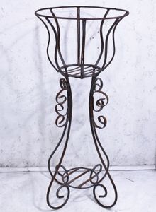 Wrought Iron Purcey Plant Stand Decorative Container