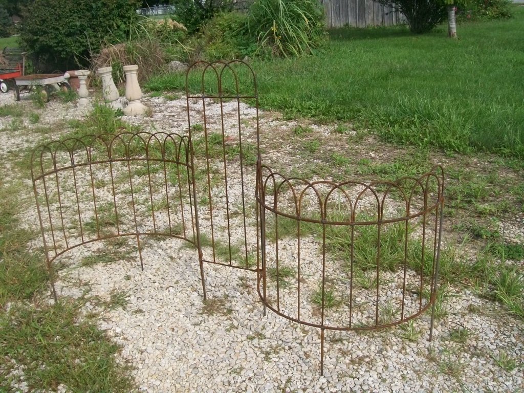 Wrought Iron Round Trellis Flower Garden Trellis