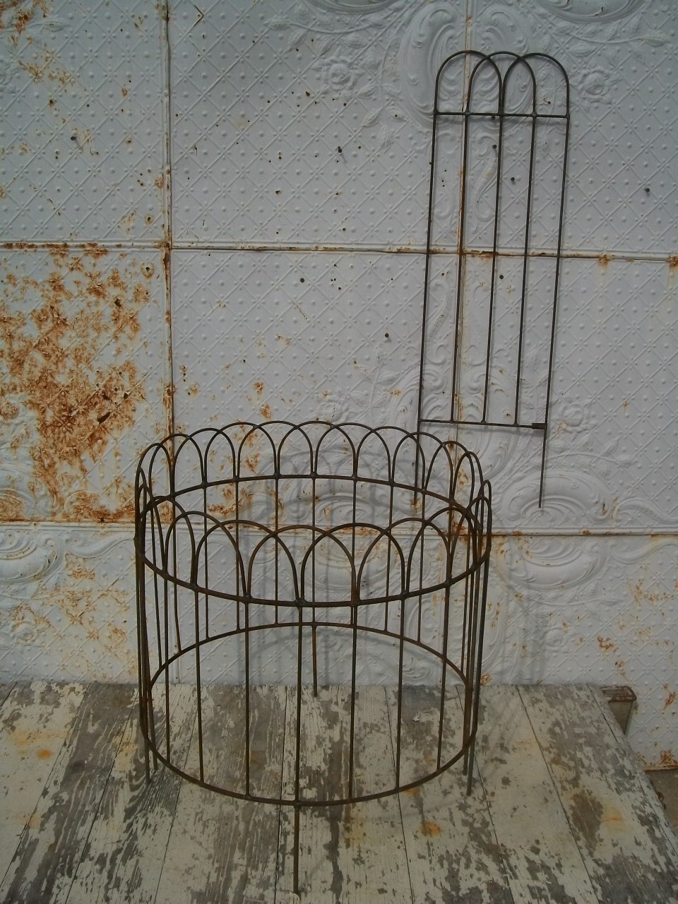 Wrought Iron Round Trellis Flower Garden Trellis