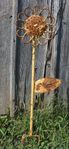 Wrought Iron 36  Rusty Sunflower Garden Stake Flower Yard Ornament