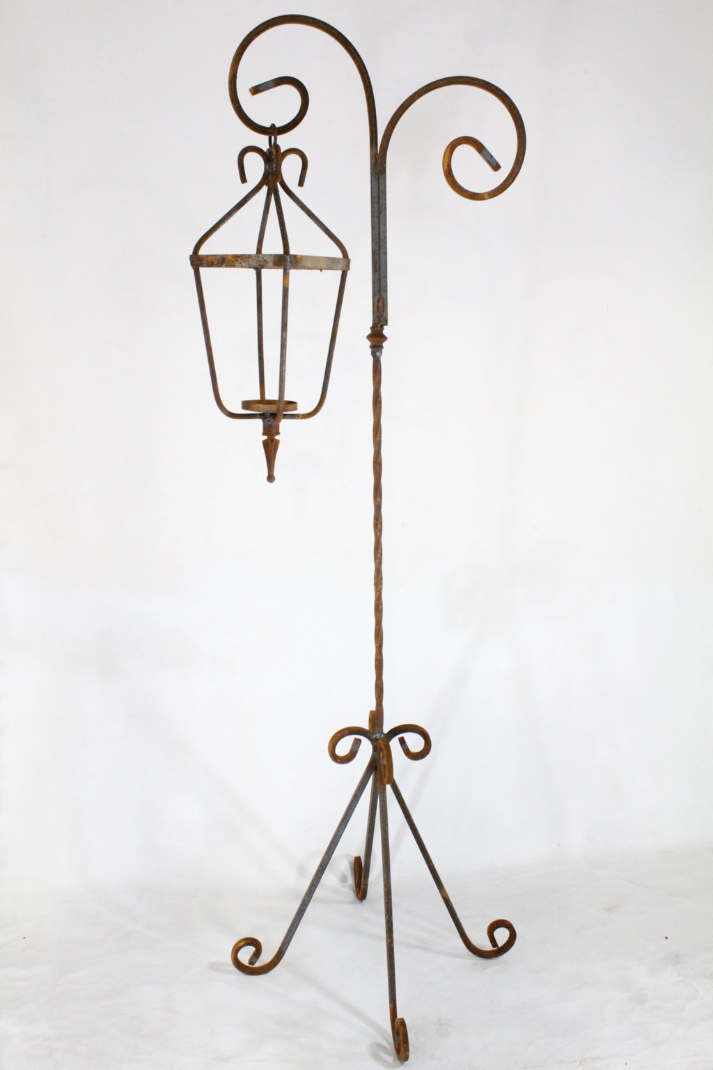 Wrought Iron Single Candle Stand Candle Candelabra