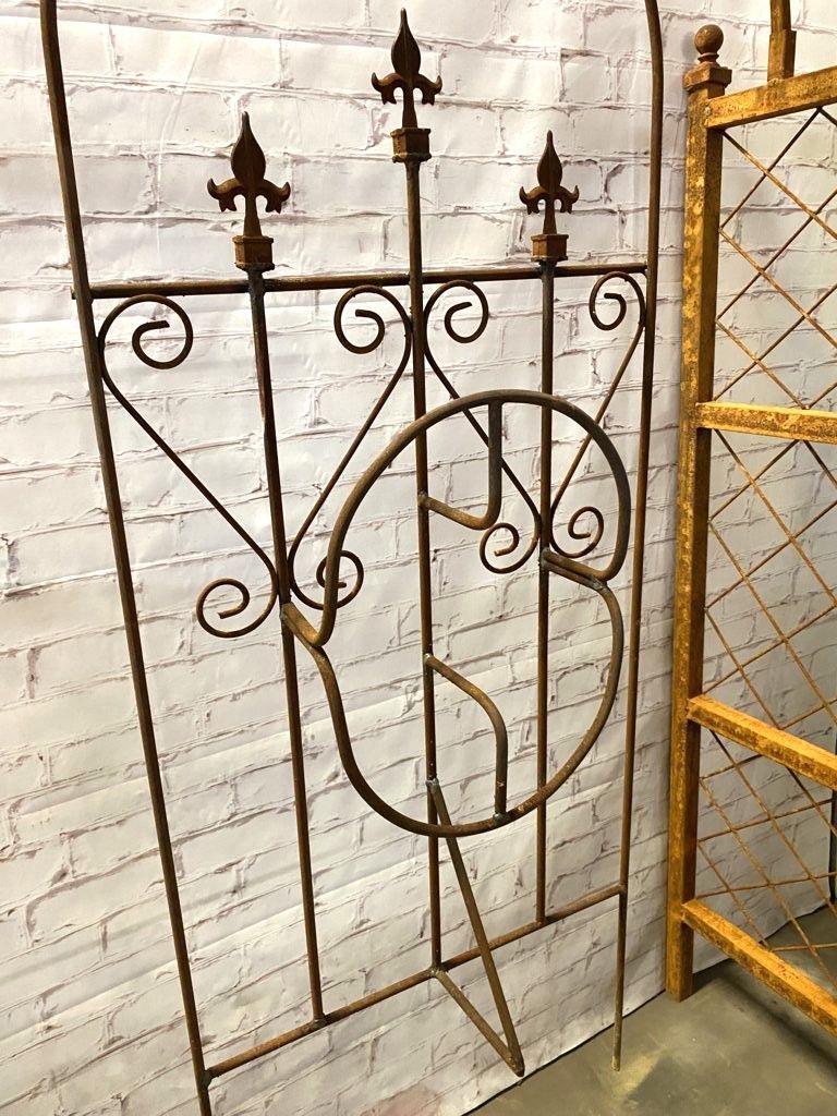 Wrought Iron Trellis to hold Electrical Cord