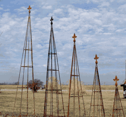 Wrought Iron Triangle Finial Topiaries 5 Sizes