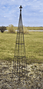 59 Triangle Topiary w/ Cast Iron Finial - Garden Tuteur