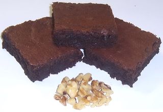 Brownies with Walnuts in a Decorative Tray with Krinkle